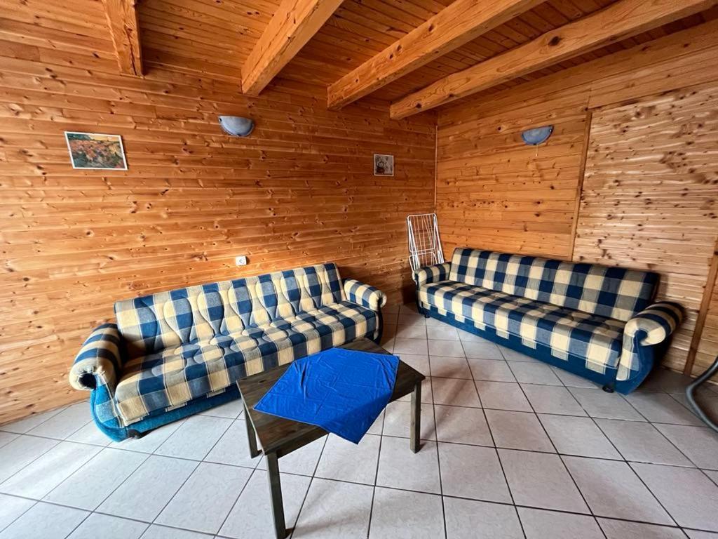 Almos Apartman バラトンフェニヴェシュ エクステリア 写真