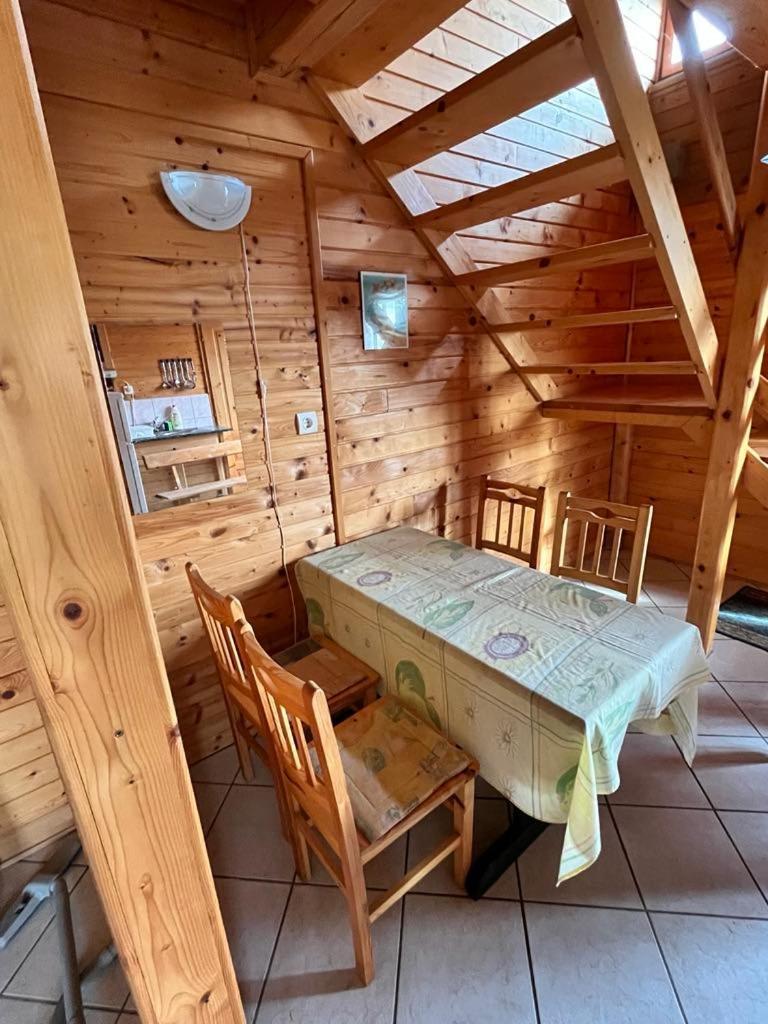 Almos Apartman バラトンフェニヴェシュ エクステリア 写真